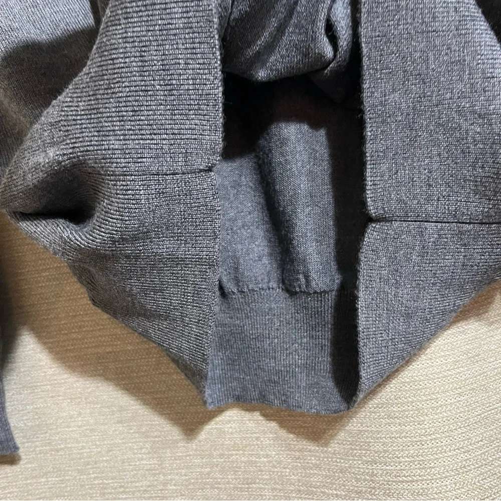 Peter Millar Gray Merino Silk Blend V-Neck Sweater - Large Golf‎ Preppy